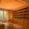 Vue intérieure d’un salon rénové en appartement haussmannien, plafond rayonnant électrique symbolisé derrière un faux plafond