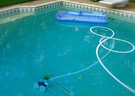 aspirateur de piscine