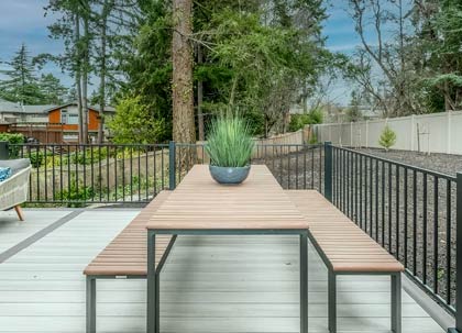 table sur terrasse